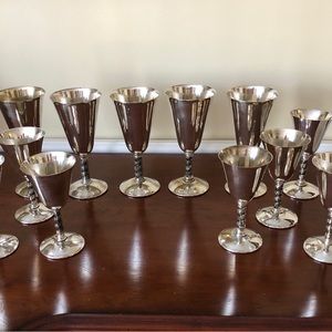 Silver goblet set
